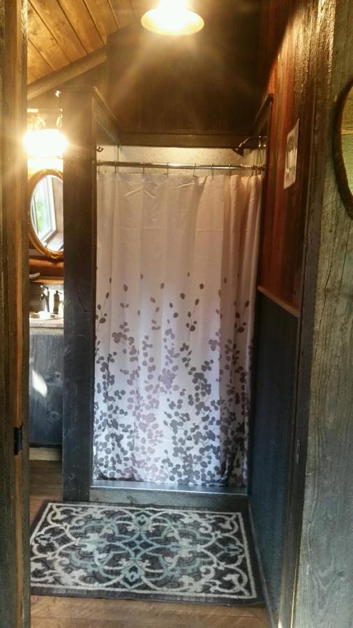 Creek Cabin การ์ดีเนอร์ ภายนอก รูปภาพ