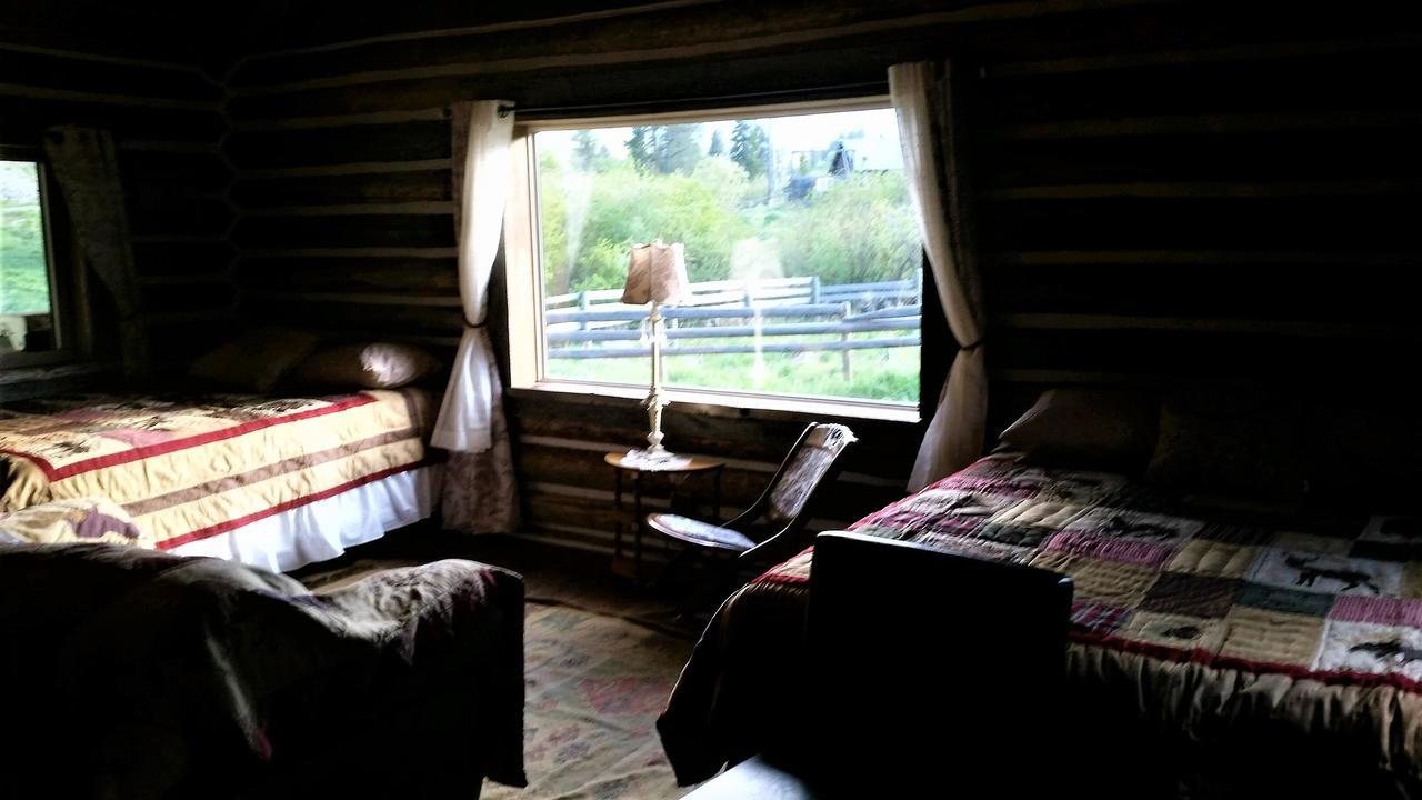 Creek Cabin การ์ดีเนอร์ ภายนอก รูปภาพ